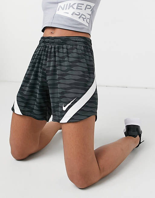 Shorts negros Strike Dry de Nike Football