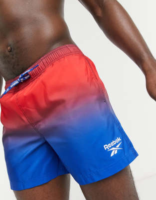 Шорты Reebok красные