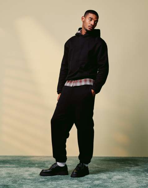 SHOW BLACK - view 1