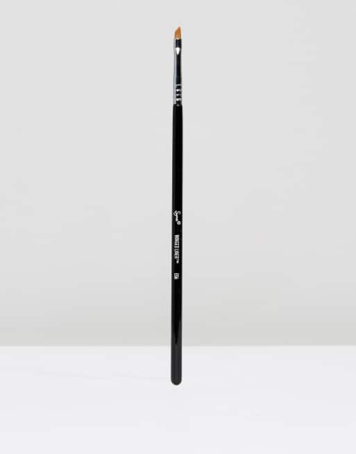 Sigma E06 Winged Liner Brush ASOS