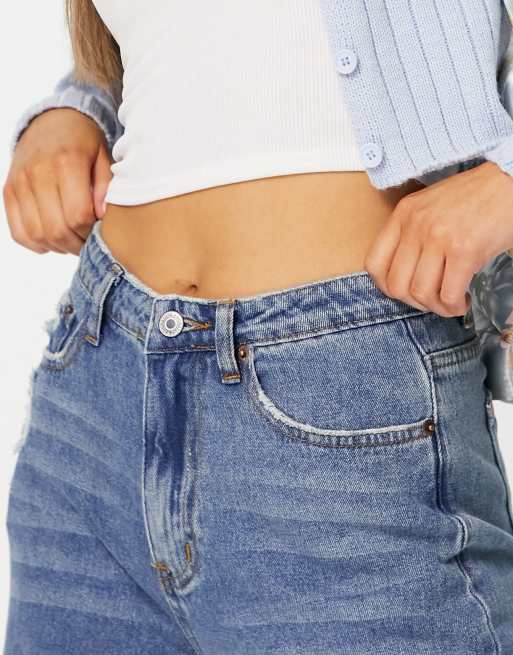 Signature 8 high waisted wide leg jean in mid wash, 3 of 4