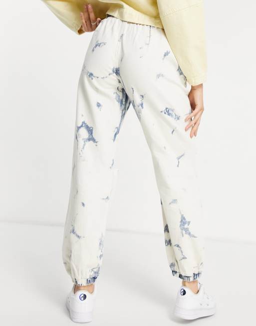 Signature 8 tie-dye trackies in cream, 4 of 4