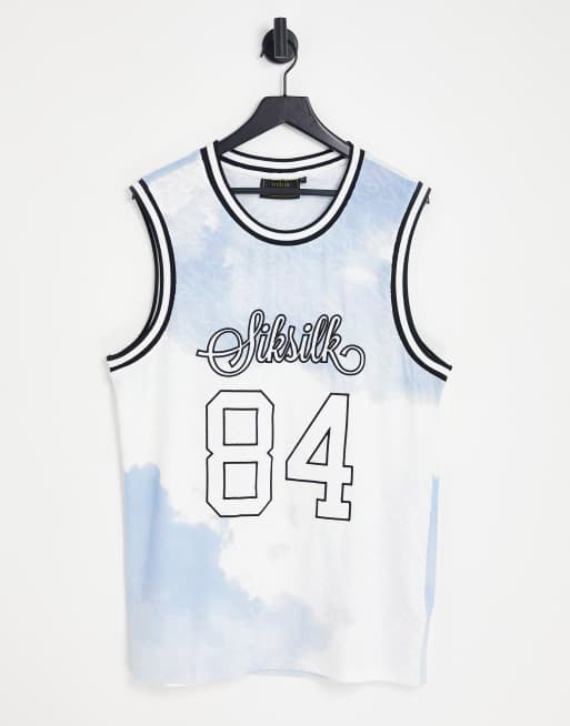 SikSilk – Blå, batikfärgad baskettröja med collegetryck
