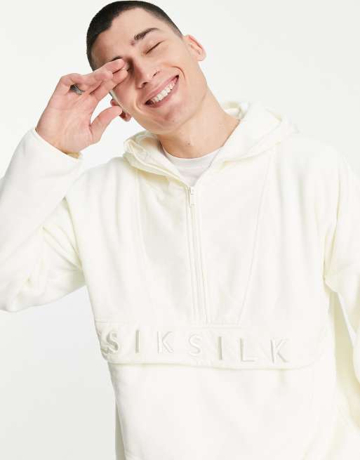 SikSilk – Polarowa bluza oversize z kapturem i krótkim zamkiem w kolorze zgaszonej bieli