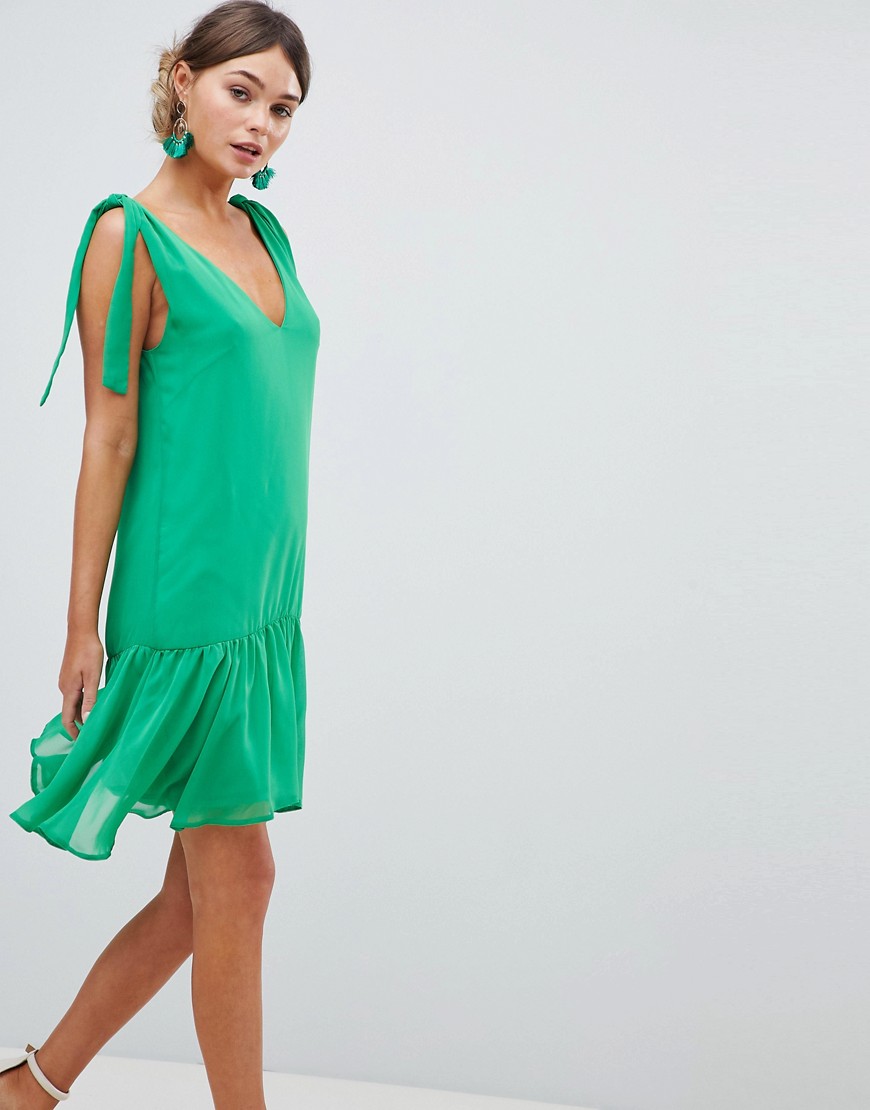 Silver Bloom - Swing klänning med knutdetalj på axlar-Grön