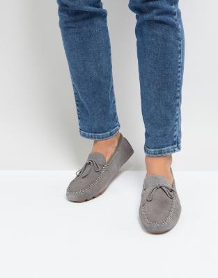 driving shoes with jeans