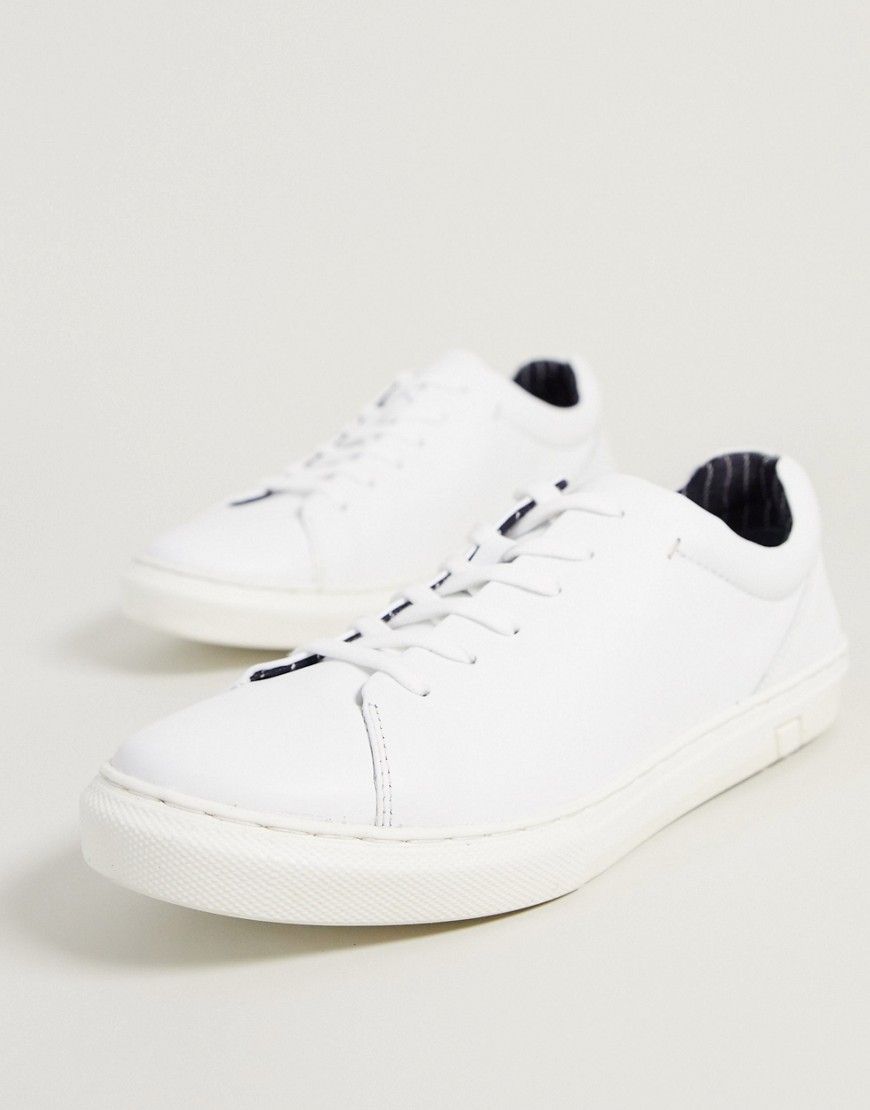 Silver Street – Vita sneakers i läder med tjock sula