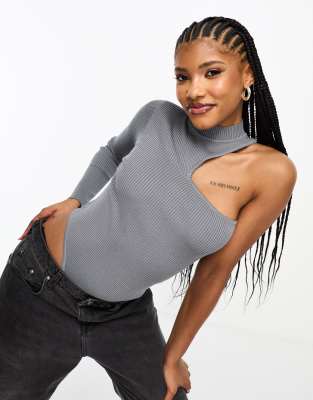 Simmi – Body aus Strick in Anthrazit mit Zierausschnitt und One