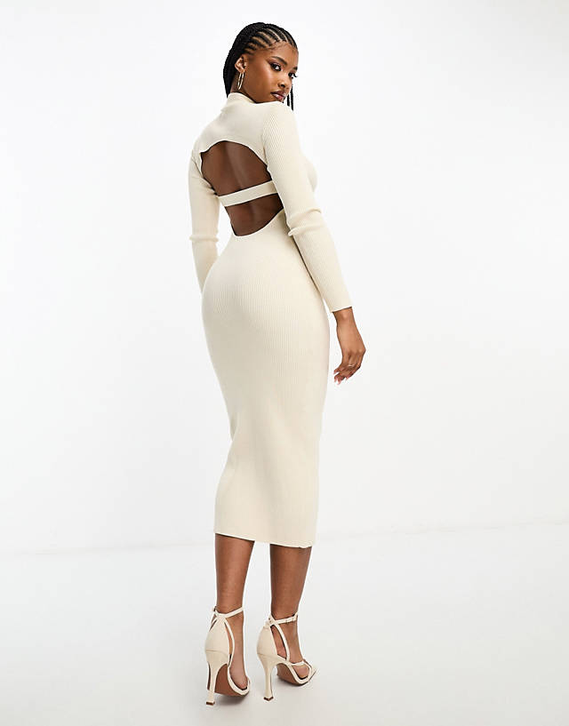 Simmi Clothing - Simmi knitted open back midi jumper dress in stone