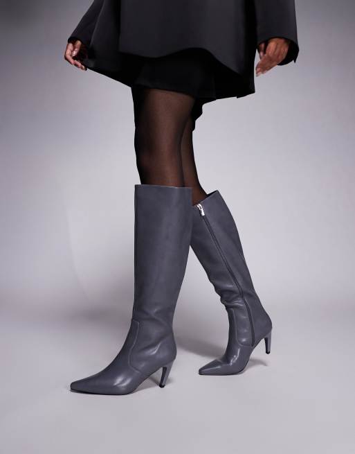 Simmi Lapis heeled knee boots in gray PU