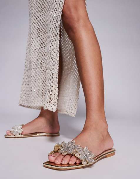 Simmi London - Abbie - Guldfarvede flade sandaler med udsmykkede stropper - view 1