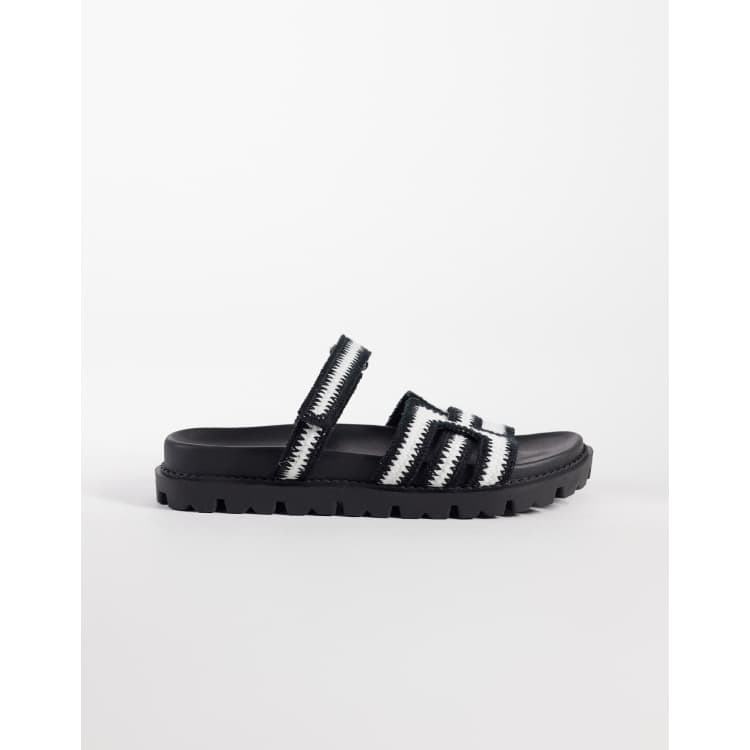 SIMMI London Adelle chunky sandal slides in black crochet | ASOS