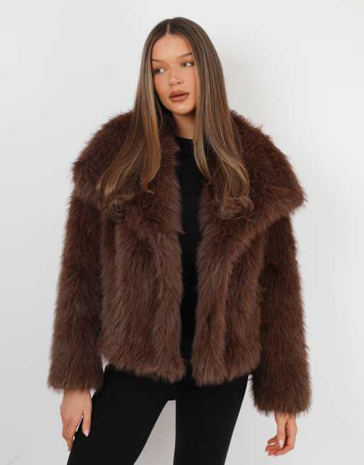 Simmi London Arabella oversized collar faux fur coat in brown, 4 of 4
