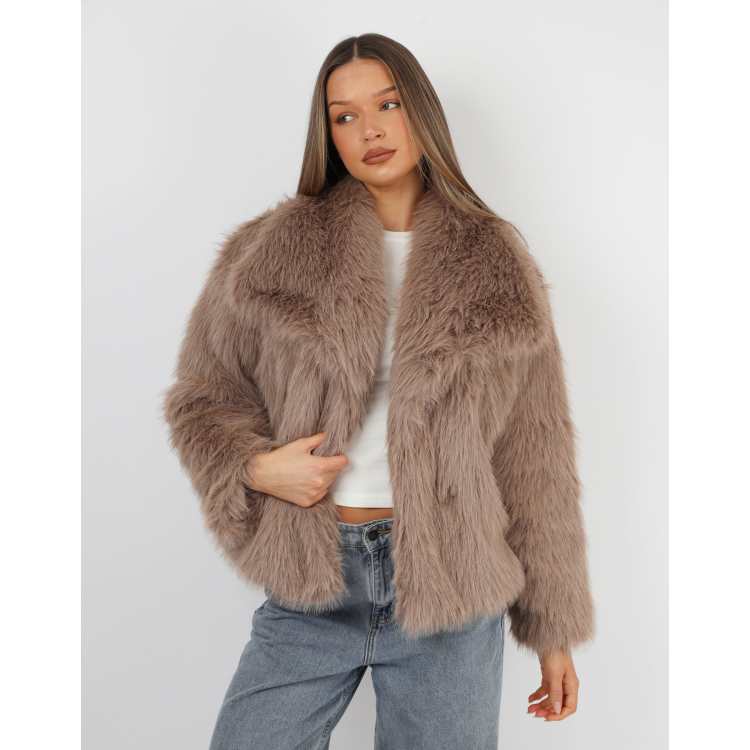 Simmi London Arabella oversized collar faux fur coat in mocha in