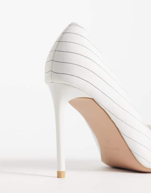 Simmi London Arielle heeled pumps in white pinstripe, 4 of 4
