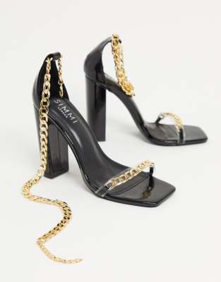 puma flip flops black