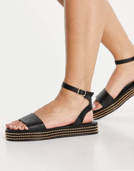 Simmi London Arvin studded flatform sandals in black, 3 of 4