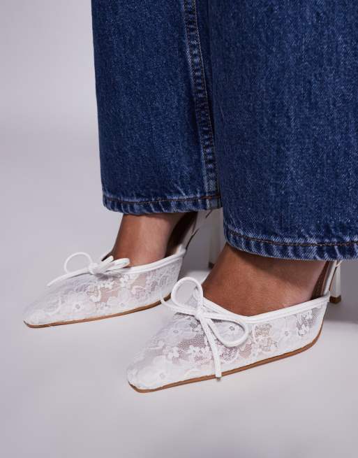 Simmi London Bebee bow detail open back heeled pumps in white, 3 of 4