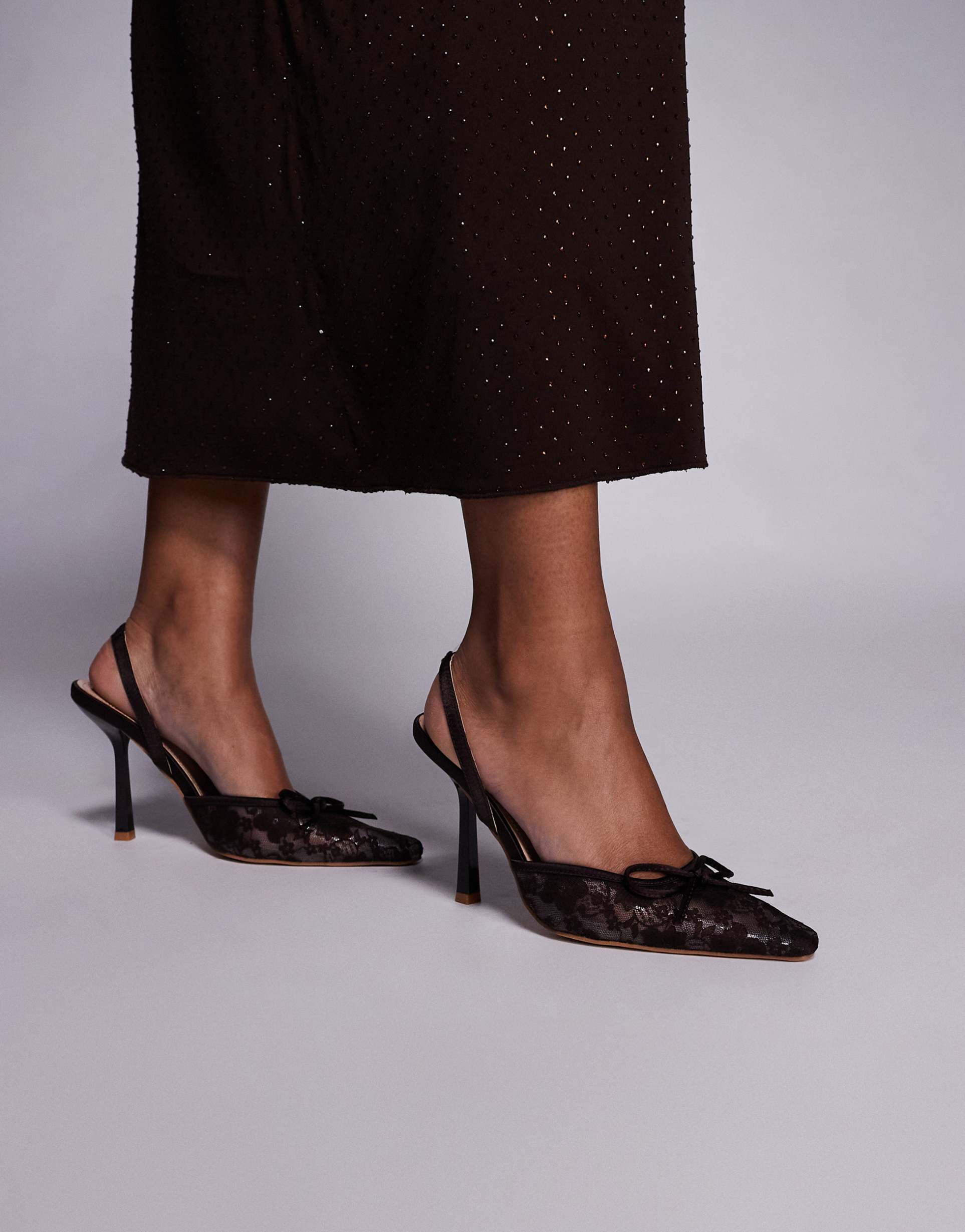 simmi london bebee heeled shoes in brown lace