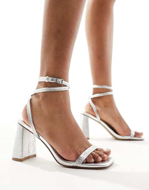 Simmi London – Bolt – Sandaletten in verziertem Silber mit Blockabsatz - view 1