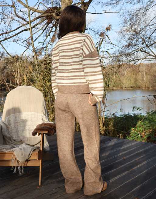 Simmi London Bonnie fluffy knit stripe cardigan in brown, 4 of 4