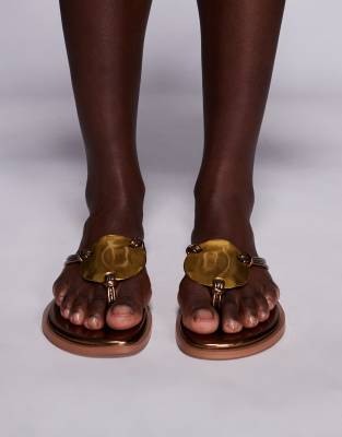 Simmi Shoes Simmi London Bowe Toe Thong Sandals With Gold Metal Detail