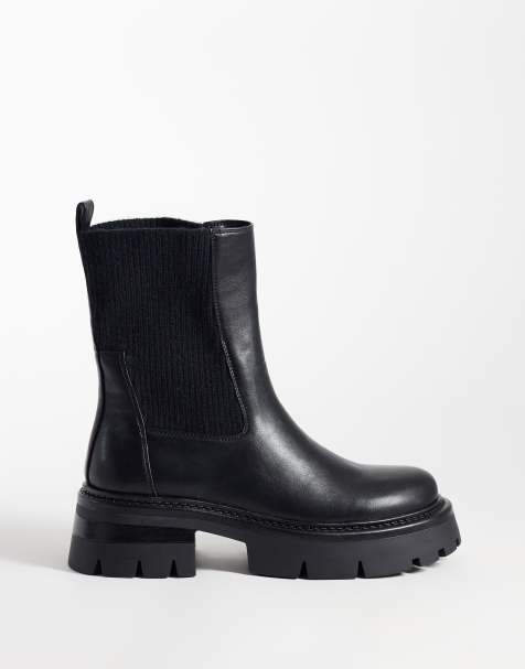 Simmi London Caitlin Chunky pull on ankle boots in black - view 1