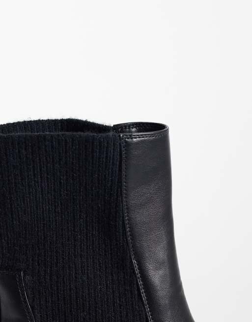 Simmi London Caitlin Chunky pull on ankle boots in black , 4 of 4