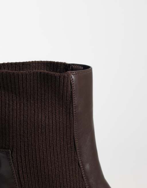 Simmi London Caitlin Chunky pull on ankle boots in brown, 3 of 4