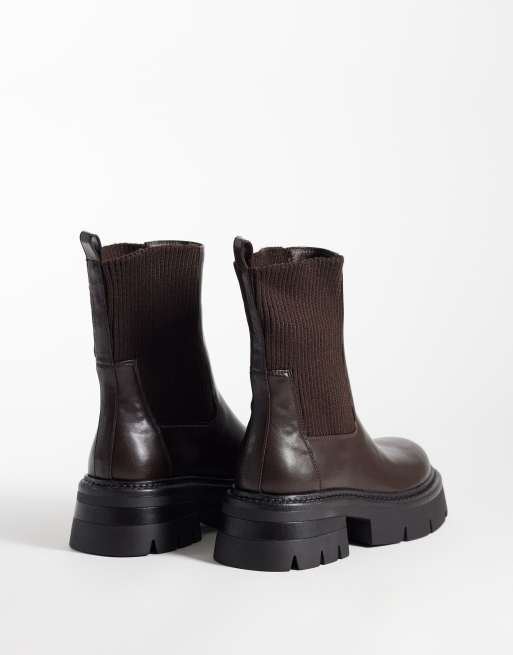 Simmi London Caitlin Chunky pull on ankle boots in brown, 4 of 4