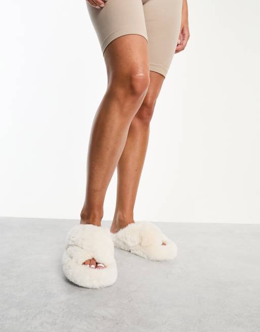 SIMMI London - Chaussons duveteux à brides croisées - Crème, 4 de 4