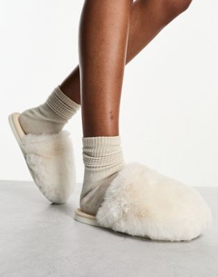 Simmi London Fluff slippers in cream - ASOS Price Checker