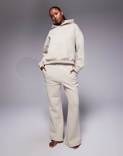 Simmi London Colby essentials flared joggers in cashew - view 1