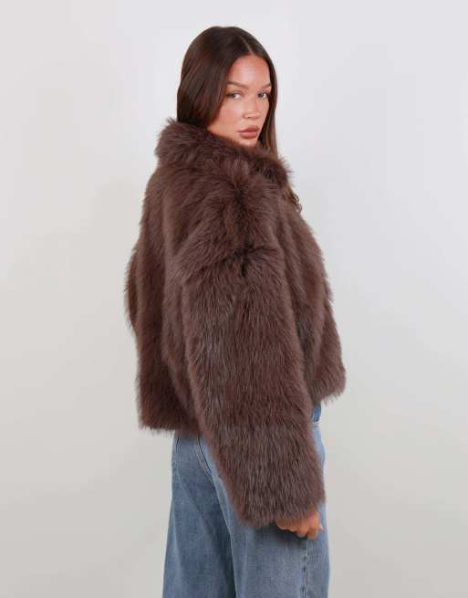Simmi London Collared zip through faux fur coat in brown, 5 of 5