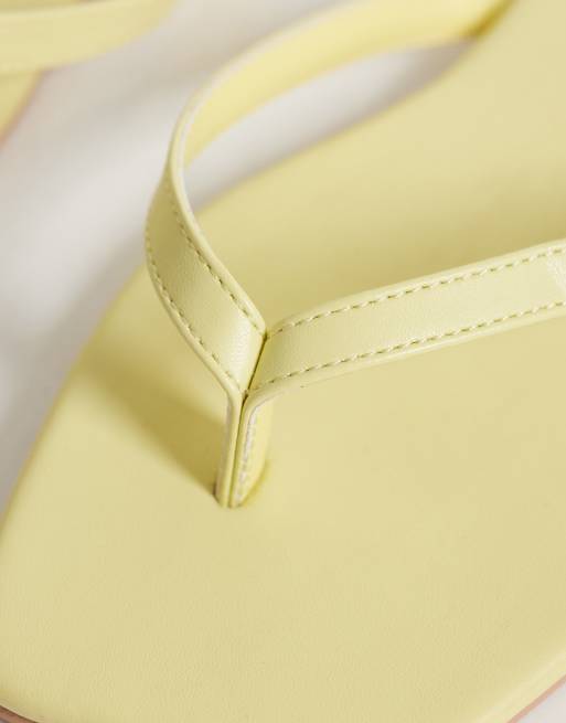 Simmi London Danny thongs in yellow, 4 of 4