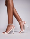 [SIMMI Shoes] Simmi London Dola strappy mid heeled sandals in white 41 White