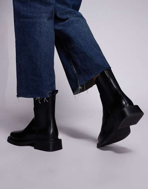 SIMMI London Duff low ankle chelsea boots in black, 3 of 4