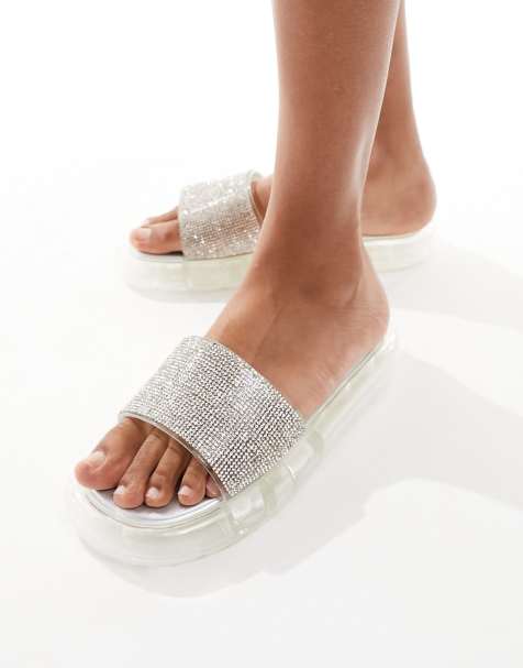 Simmi London – Fan – Silverfärgade platta sandaler med utsmyckning - view 1