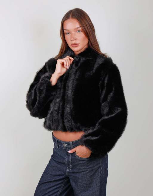 Simmi London Faux fur tonal cropped bomber in black, 2 of 4