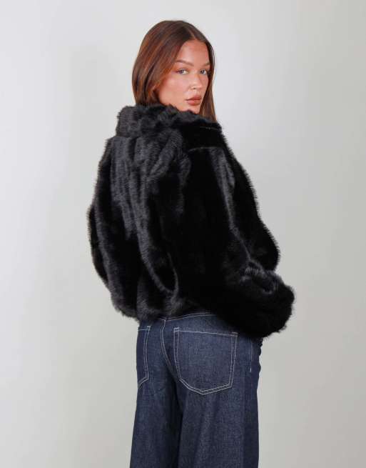Simmi London Faux fur tonal cropped bomber in black, 4 of 4