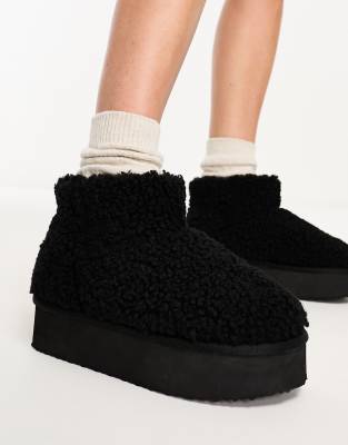 SIMMI Shoes Simmi London Fleecy platform slipper boots in black