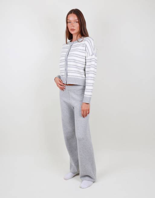 Simmi London Fluffy knit trouser in grey, 2 of 4