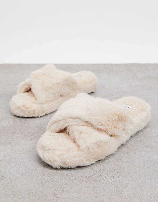 Simmi London fluffy slippers in cream