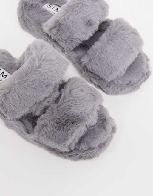 Grey discount fluffy slippers