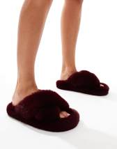 New Look novelty llama slippers in off white ASOS