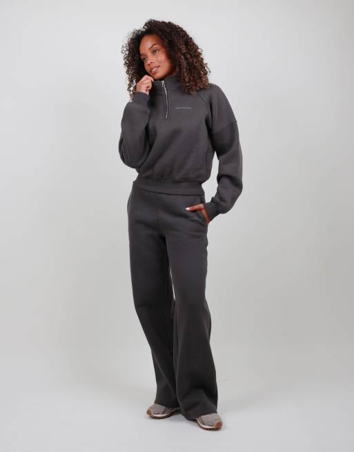 Simmi London Half zip cropped sweatshirt in grey, 2 of 4