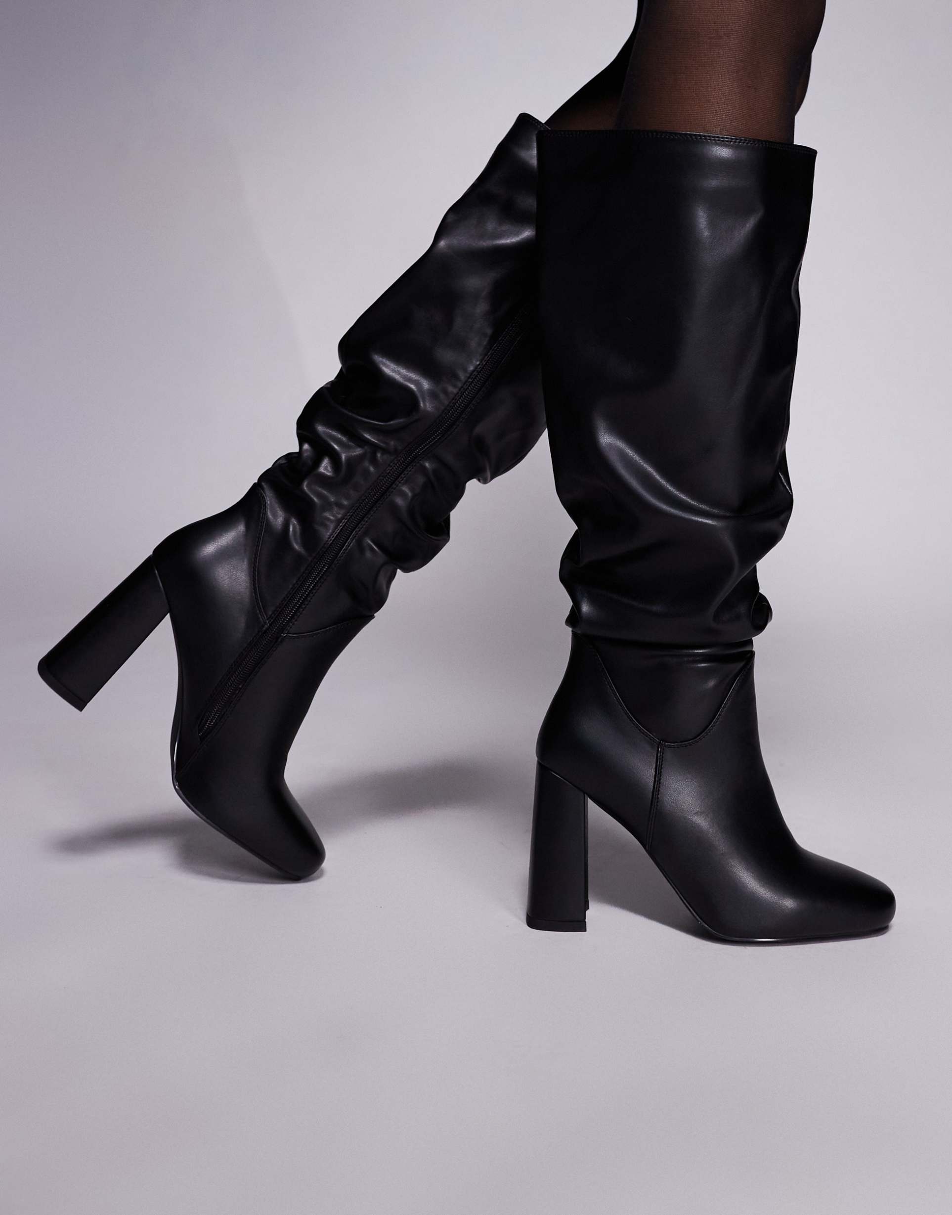 simmi london hanzel ruched block heeled knee boots in black