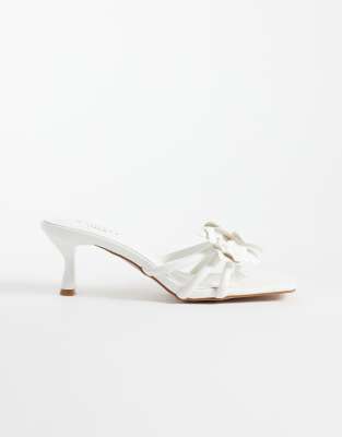 Simmi Shoes Simmi London Jemima Kitten Heel Sandals With Flower In White