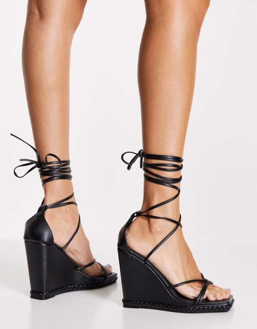 SIMMI London - Josh - Sandales compensées nouées sur la jambe - Noir
