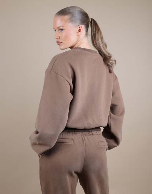 Simmi London Kendall oversized cropped sweatshirt in light brown, 3 of 4